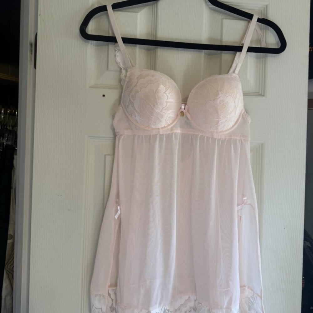 NWOT 92% Polyester 8% Elastane